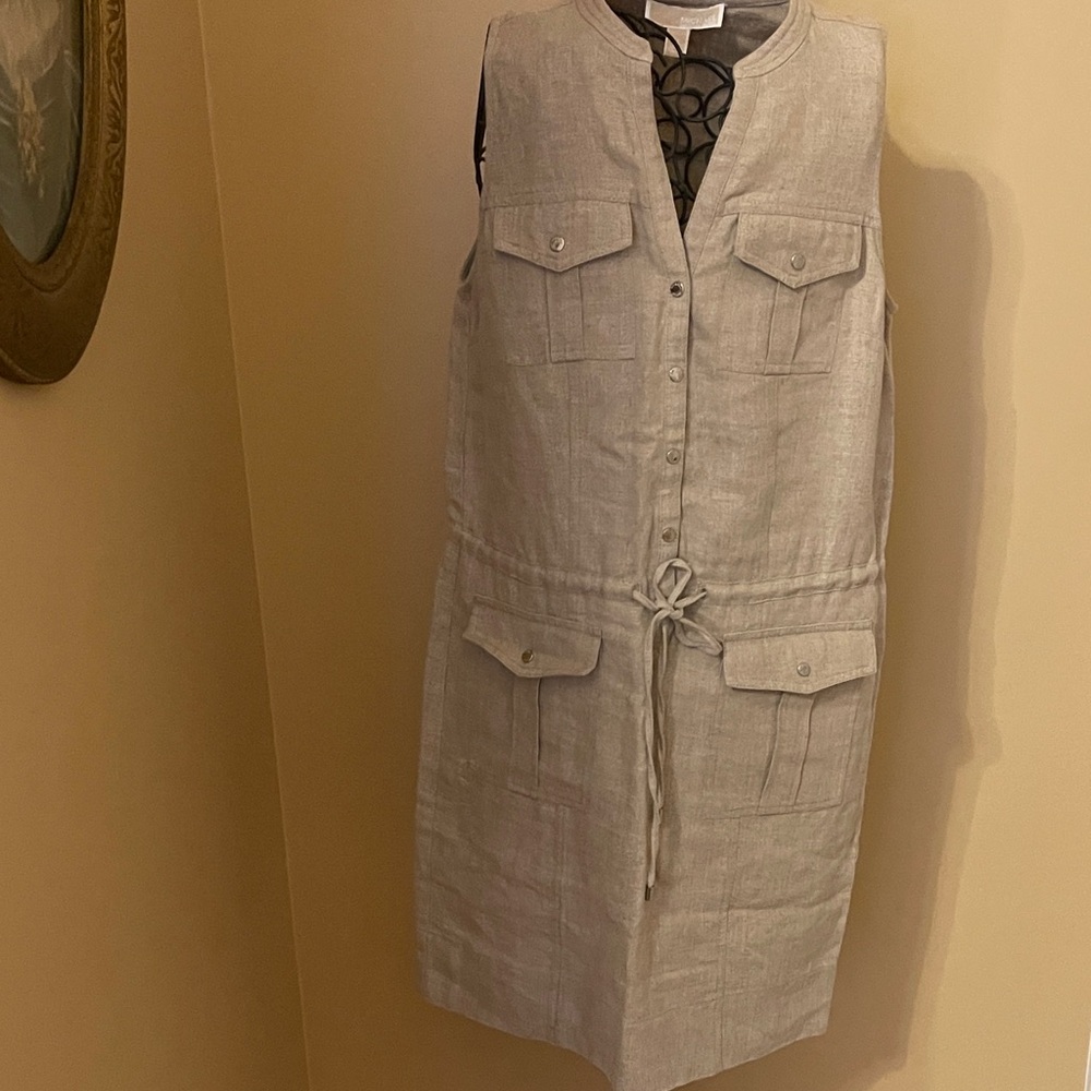 Michael Kors Beige Linen dress with drawstring waist and snap pockets